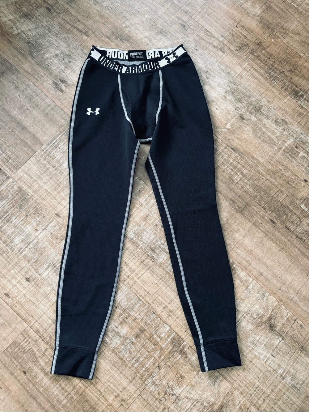 Men's Under Armour Cold Gear Black Baselayer Pant Legging Tights Size small